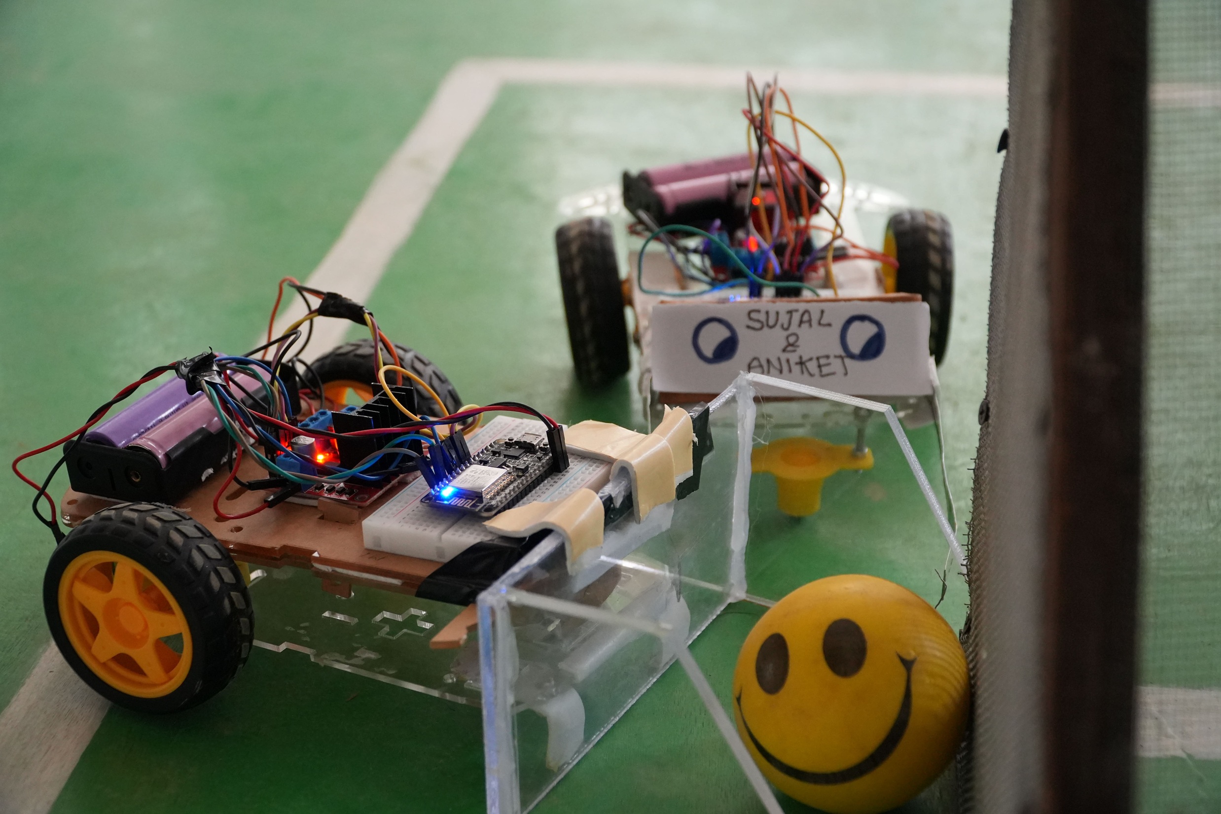 Two Robos Fighting in Robo-Football Game